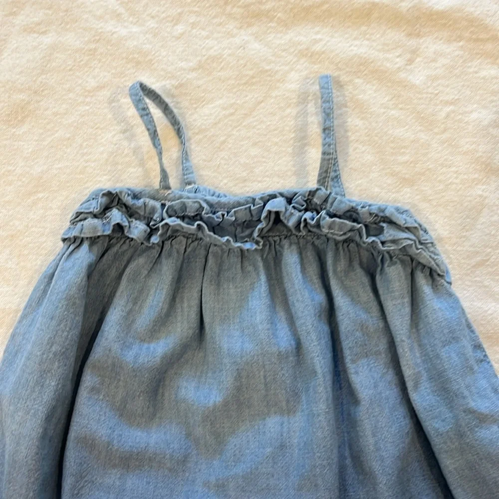 GAP baby blue